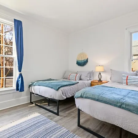 Casa Soleada In East Rock Near Dt And Yale Som With Free Parking And King Bed Apartment New Haven Exterior photo